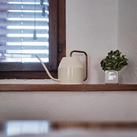 Center * カムニーク